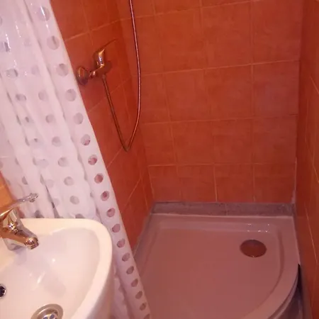 Apartment Szazszorszep Apartman